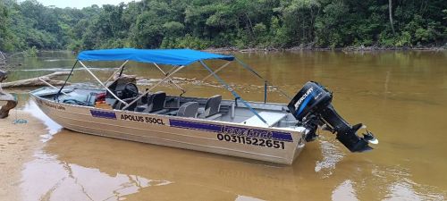 Barco com motor 25 e carretinha 