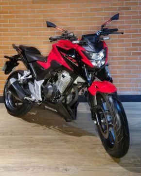 *HONDA CB 300F TWSTER CBS  2023