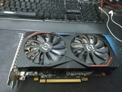Placa de Vídeo RX6600M