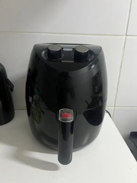 Fritadeira Elétrica Air Fryer - Seminovo