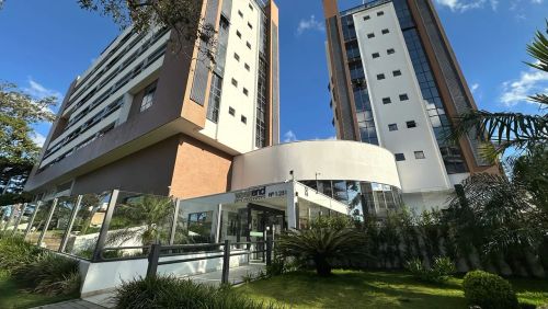 Imóvel para aluguel possui 30 metros quadrados com 1 quarto em Juvevê - Curitiba - PR