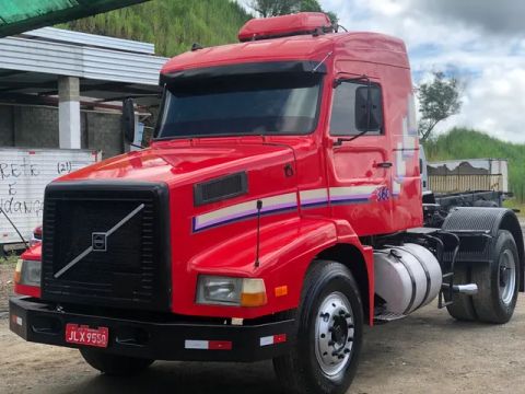 VOLVO NL 12 360 ANO 1998. LINDO