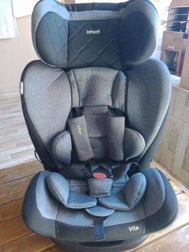 Cadeira de carro Infanti Vita - Usada