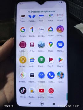 Smartphone LG K22+ em ótimo estado 