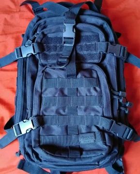 Vendo mochila seme-nova da invictus  30 litros