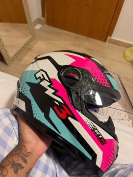 Capacete FW3 tamanho 56 com óculos 