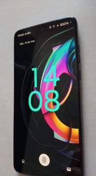 MotoG84 6 meses de uso 256 GB 