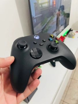 Controle de xbox serie x preto conservado