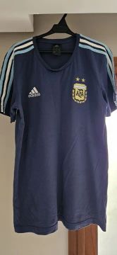 Camiseta Argentina  Adidas tamanho M oficial