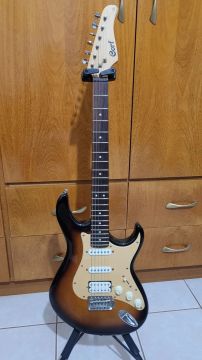 Guitarra Elétrica Cort G110 HSS