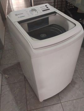 Máquina de Lavar Roupa Electrolux 13kg com entrega 