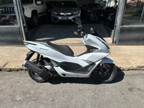 Honda PCX Gasolina Automático