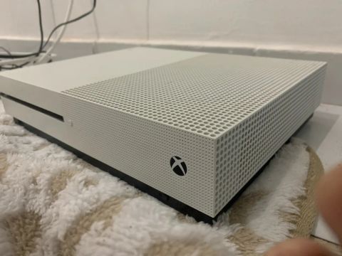Xbox one S 1tb
