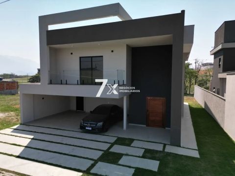 Casa com 4 suítes, piscina, área gourmet, varanda, à VENDA, condomínio Bosque da Limeira, 