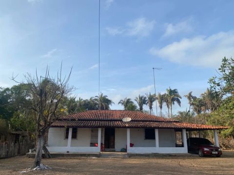 Fazenda em Pericumãnzinho 