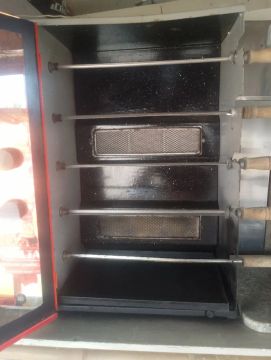 Máquina de assar frango 