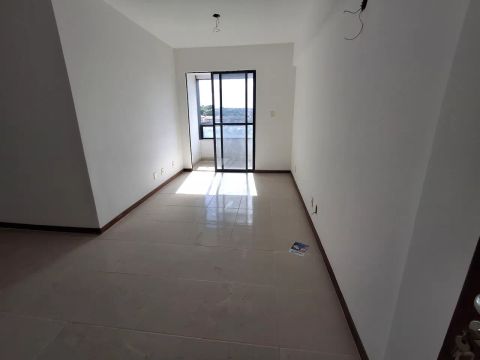 Apt 3/4SUITE Varanda na rua da passarela do shopping  a 5 min Metrô/ Aeroporto  9 andar 