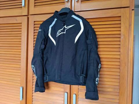 Jaqueta Alpinestars Alux WP - Impermeável e com Proteções