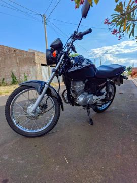 Vende-se Titan 150