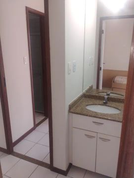 Imóvel para aluguel possui 70 metros quadrados com 2 quartos em Canela - Salvador - BA
