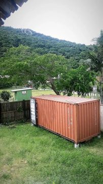 Vendo ou troco por carro conteiner dry 20pés 6metros