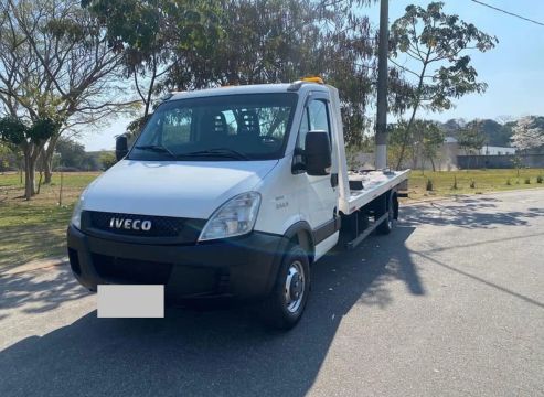 Iveco 35s14 Guincho plataforma 2016