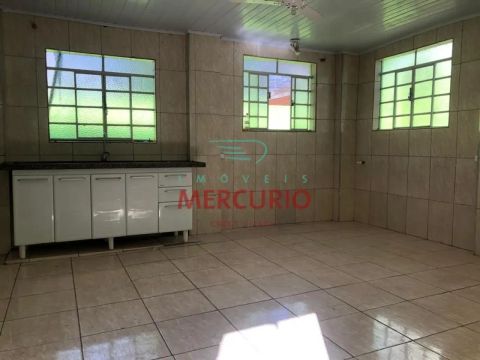 Casa para aluguel com 180 m² e 3 quartos em Centro, Bauru - SP