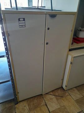 Armário 2 portas medio- usado