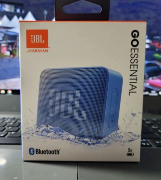 Caixa de Som JBL GO Essential Bluetooth - Azul