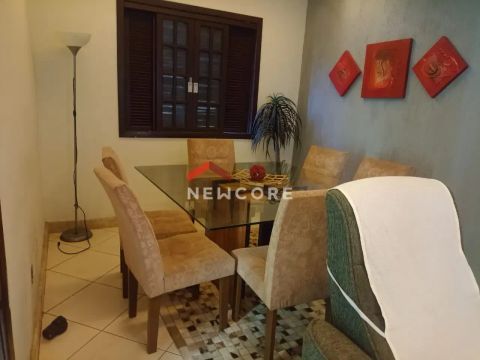 Casa em Rua Desembargador Aníbal Pacheco - Serrano - Belo Horizonte/MG
