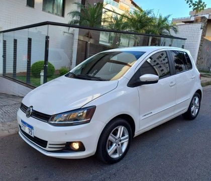 Vw Fox Comfortline 1.6 Flex Top Completissimo 3ºDono Ipva 25 Pago Revisado Muito Novo-2015