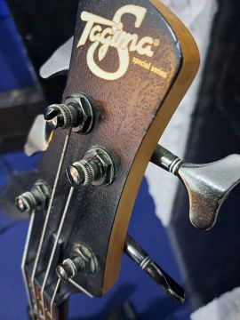 Baixo Tagima Special Series