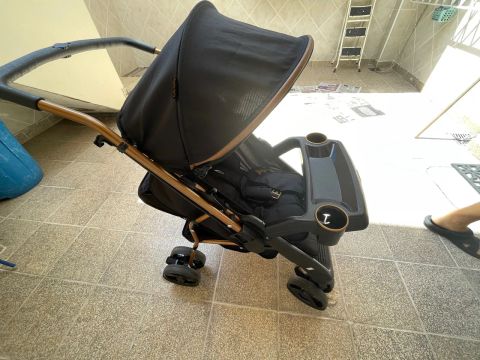 Carrinho de Bebê Tutti Baby novo