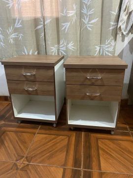 Mesa de cabeceira