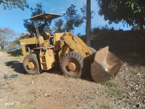 Máquina carregadeira FiatAllis 1500B