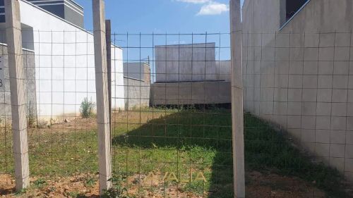 Ótimo terreno de 150m² , à venda no Jardim Nova Veneza
