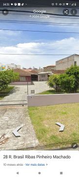 Terreno com 3 casas a venda Bacacheri 