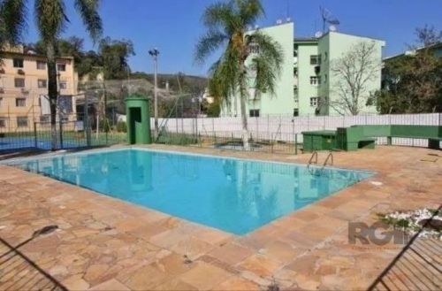 Ótimo apartamento à venda no bairro Jardim Carvalho, em Porto Alegre. O imóvel possui 1 do