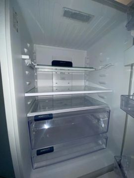 GELADEIRA ELECTROLUX FROST FREE INVERTER 49OL EXPERIENCE FRESH&FLEX INVERSE BRANCA (IB55)