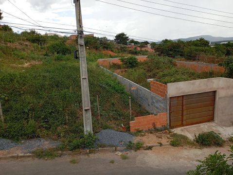 Vende-se Lote 