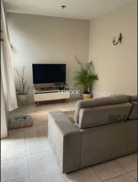 Casa à venda no bairro Navegantes ? Espaço e conforto para toda a família!