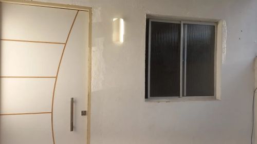 Anúncio Reativado Recentemente- Casa para aluguel possui 50 metros quadrados com 2 quartos
