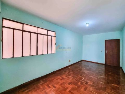 Apartamento à venda, 3 quartos, 1 suíte, 1 vaga, Vila Belo Horizonte - Divinópolis/MG