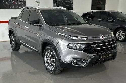 FIAT TORO VOLCANO 2.0 TURBO DIESEL 4X4 AUTOMÁTICO