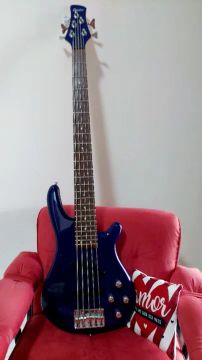 Baixo Condor 5 Cordas Ativo