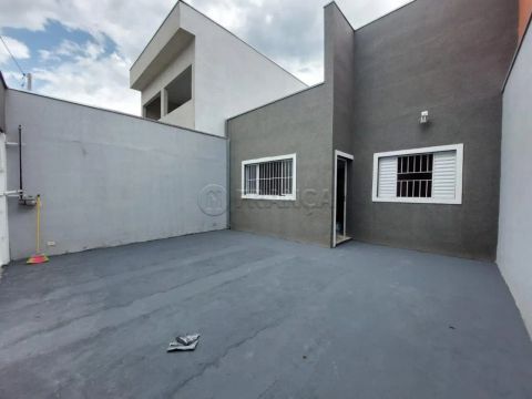 CASA 3 DORMITÓRIOS SENDO 1 SUÍTE - PARQUE DOS SINOS - JACAREÍ