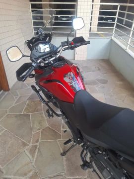 Suzuki V-Strom 650 XT