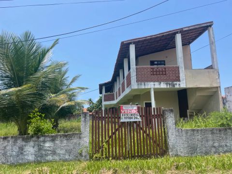 linda casa em condomínio fechado