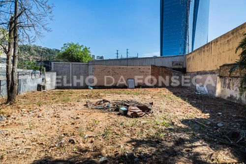 Terreno Padrao - Varzea d Baixo/Sao Paulo