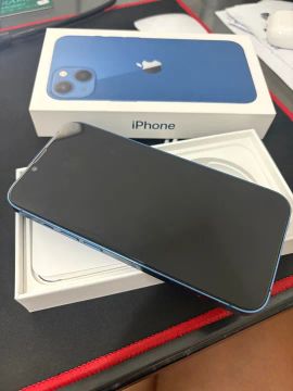 iPhone 13 Azul em Perfeito Estado